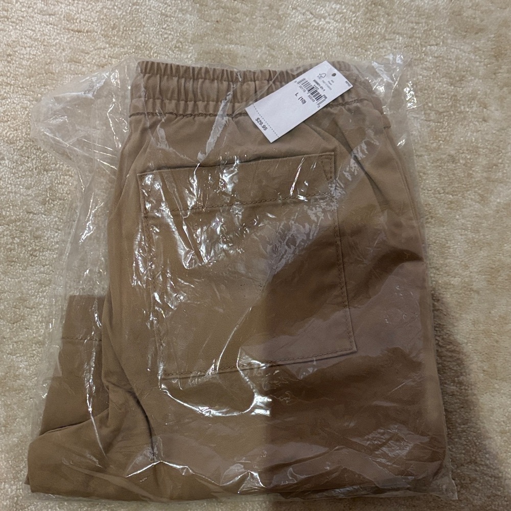 NWT Gap Boys’ Khaki Shorts
